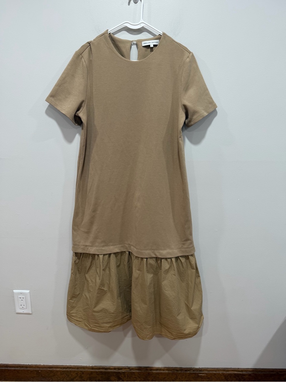 English Factory Beige Mixed Media Midi Minimalist Tiered Hem Dress Size Large - Picture 2 of 8